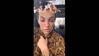 giaisabellaxx H265 2020-02-13 ad little angel does car karaoke-4