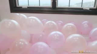 Jessa Rhodes Burst On My Balloons (Fetish porn)-2