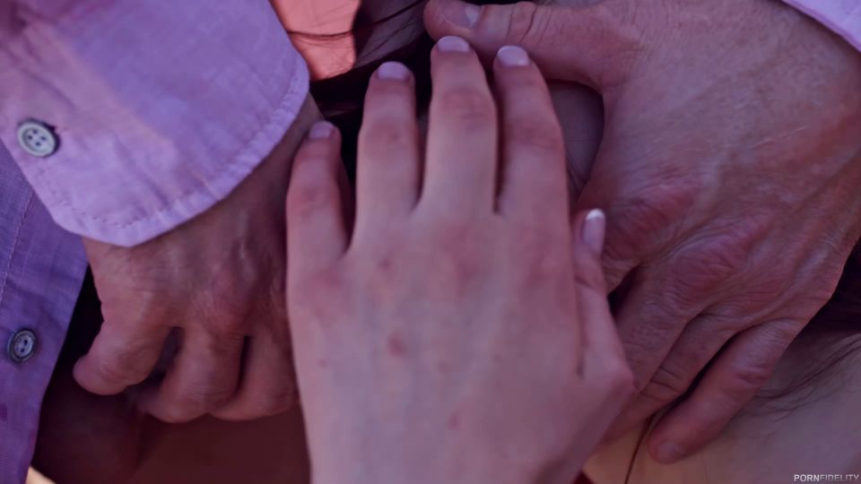 Kelly Madison & Bree Daniels' Intense Panty Fucking Fidelity