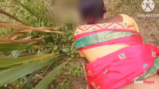 [GetFreeDays.com] Indian Desi Bhabhi Jungle me keya Sex. Hindi Sex Video December 2022-5