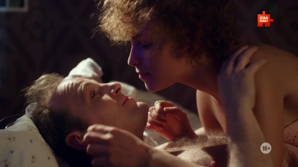 Intense Couple Night: Explicit Passion Adventure Await