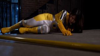 [SuperMisses.com] ZEPE-65 Exorcist Priestess War Knight Triple Lancer [Part 2]-004-5