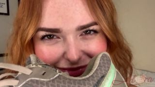 free adult clip 43 gay armpit fetish Adora bell – Smell my stinky sneakers, fetish on pov-4
