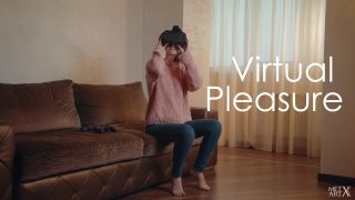 Sienna - Virtual Pleasure - 2020-07-27 - Solo - Posing - Couch - Baref ...-0