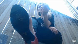 Human Ashtray Outdoor Humiliation - Smoking-6
