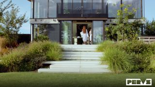 Vixi Rafi The Young Girl Was Stunned By Such Erotic Massage (Pornstar)-1