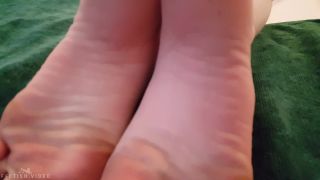 adult clip 15 soles 5 min ogfeet - femdom - feet porn lesbian nylon foot fetish-5