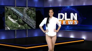 Naked News - D£snud@ndo la Noticia-9