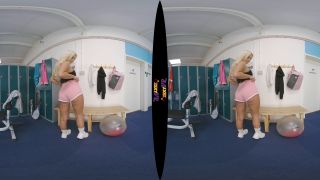 Perfect Tits Blonde Gets Changed For Her After Gym Shower (VR 180 3D-2