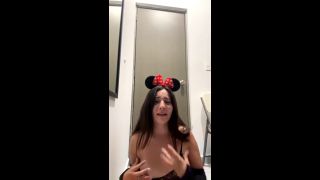 Cumshot Bellacuentos Stripteases As Minnie Mouse Bellacuentos-8