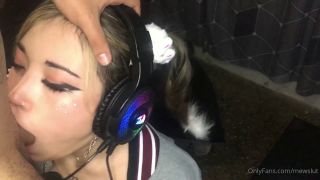 Fetish porn   Mewslut Goes Deep While Listening To Music 1080p [FullHD 1080p] 2025 fetish-4