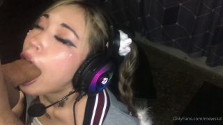 Fetish porn   Mewslut Goes Deep While Listening To Music 1080p [FullHD 1080p] 2025 fetish-6