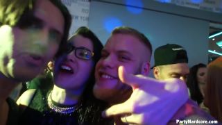 Party Hardcore Gone Crazy Vol. 33 Part 7 - Cam 2-5