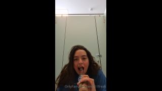 Fucking A Bottle Of Chocolate Milk In A Gas Station Bathroom (Amateur L-3