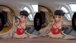 Charlotte Sartre(Virtual Reality)-5