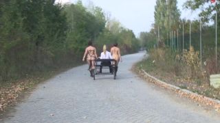 clip 44 DaisyDevbi – Ausfahrt auf dem Ponyhof - fetish - public femdom handcuffs-0