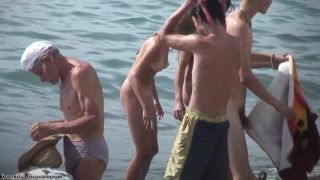 online adult video 7 Amateur girl sunbathes | voyeur | public cute amateur-3