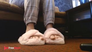 [GetFreeDays.com] Soft Fuzzy Pink Criss-Cross Slippers Slides Closeup No Toe Polish Adult Leak December 2022-3