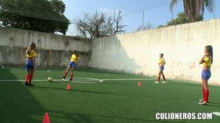 Luna, Natasha - Chicas futboleras.-1