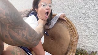 Yasmin Mineira 0hbs2kq1kt6p953it3ynr source-3