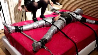 Maitresse Julia Chill footjob with relaxing music (Femdom porn)-7