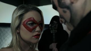 Superheroine Marvelous-2