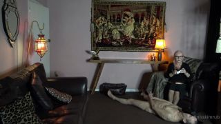 60 Minutes With Miss Kim Part 5 Onlyfans Miss Kim Rub (Feet porn)-9