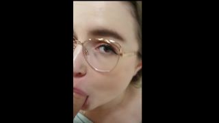 TinyEmily - Privater Usertreff im Treppenhaus gefickt Creampie POV [FullHD 1080P], young amateur porn videos on amateur porn -2