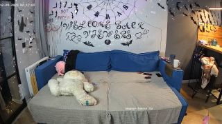 [K2S.CLUB] Voyeur-House - Nolte Strip Cards With Izzy And Rosy Lead To Hard Fuck With Izzy 13.12.2025 Cam 2 - HD 720P-9