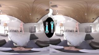 Cum Home Early - Lily Larimar - 4K Oculus Go-0