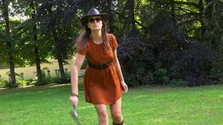 FEMDOMFOTO - Lady Iveta - Cracking In Western Style (German).-0
