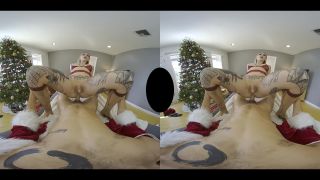TSVR Luna Love – Santas Lil’ Secret (1920p) - (Virtual Reality)-8