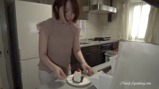 [hotspanker.com] Let’s Eat Cake Today! – Yurina and Kotomi are close Friends HD-1