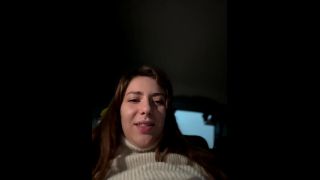 Yasmina Khan Gets Her Hungry Pussy Pounded At A BBQ Party In Steamy Amateur Video party Yasmina Khan-1