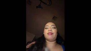 Siri MilkingTable - Siri Shark Scare Blowjob-5