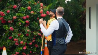 Miss Lexa's UltraHD Canadian Titty Sex & Sneaky Shades Fun-1