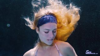 SexUnderwater e1011 Mazzy pt 1 (mp4)-0