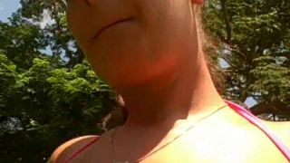 [K2S.CLUB] PRIVATPORNO - Im Garten, verdammt heißes Girl - HD 720P-3