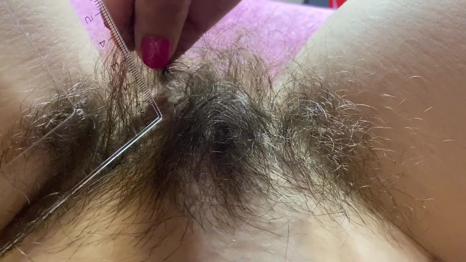 cuteblonde666 Bush measurement - Close-Ups