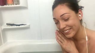 Lily LaBeau () Lilylabeau - stream started at pm 11-06-2020-7