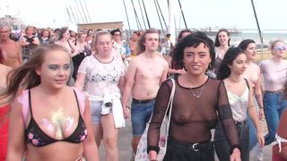 Free_The_Nipple_Brighton_2017-4