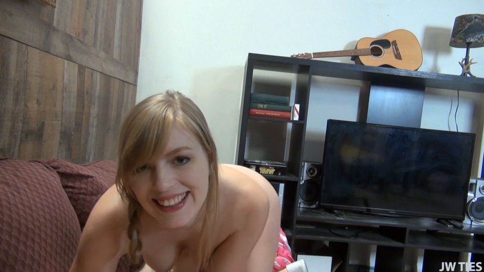 DesperatePleasuresXXX: Dolly's Explicit Thrills Unveiled