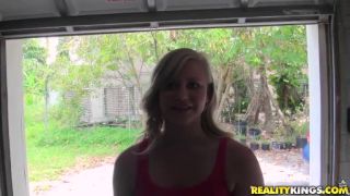 Roxy Lovette Side job (Blonde porn)-2