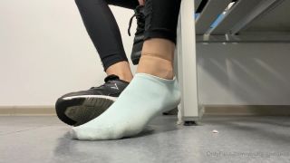 Young Goddess () Young - goddess - sweaty socks after the gym and my tired legs enjoy it 03-10-2020-2