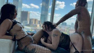 Zaddy2xVIP @lillianette @shaycoxx-4