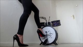 InkedDutch - Goddess Carmen plays drums (crush video)-1