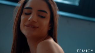 Candie Luciani: Teen with Big Ass in Softcore Solo Show-8