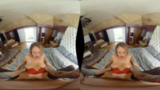 Elle McRae – Thank You, Next (Smartphone)!!!-7