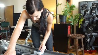 Femdom Bondage Thrills: Vac Rack Test HD 1280P 2025-9