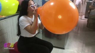 Custom Fetish - Kym G Attempts Blow Pops in the Kitchen - Fetish-9